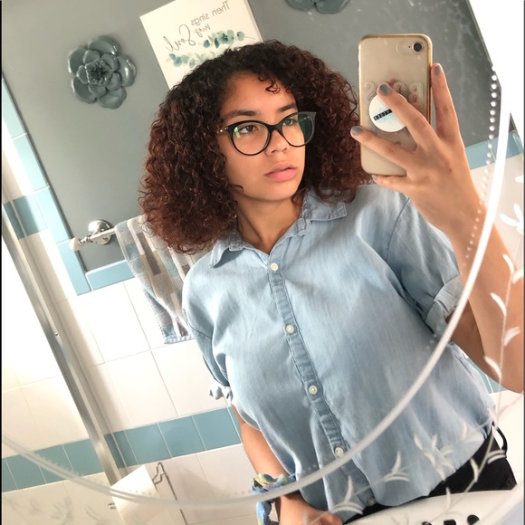 Meet your Posher, Kiara - Picture 1 of 1